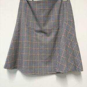Tommy Hilfiger  tan and White Checkered A-Line Skirt